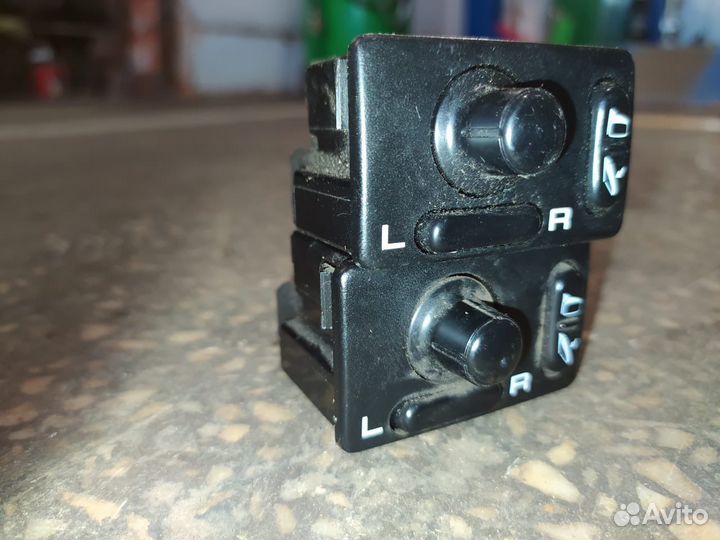 Кнопка Субару