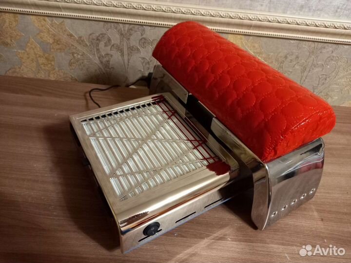 Подставка для маникюра