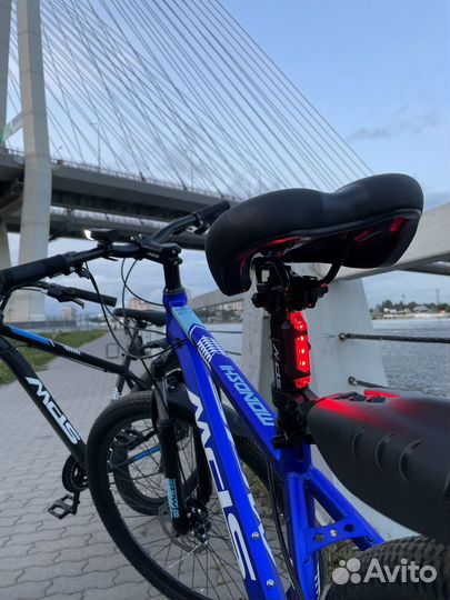 Велосипедный фонарь