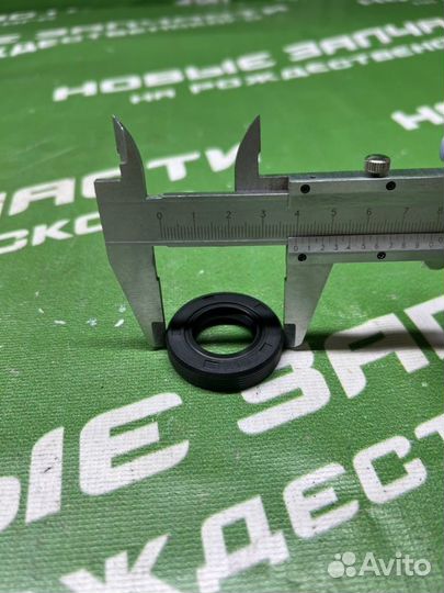 Сальник коробки передач Volkswagen Golf