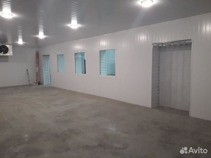 Холодильная торговая камера