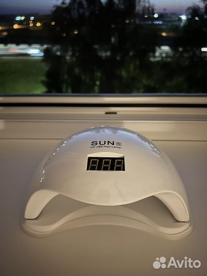 Лампа для маникюра новая