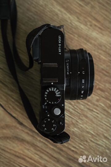 Leica D-Lux 7 black