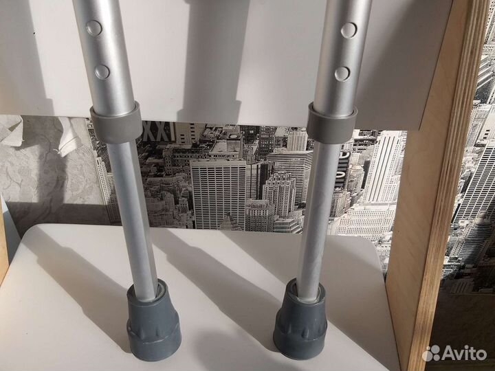 Костыли подмышечные