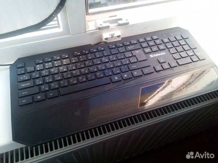 Игровая клавиатура Defender