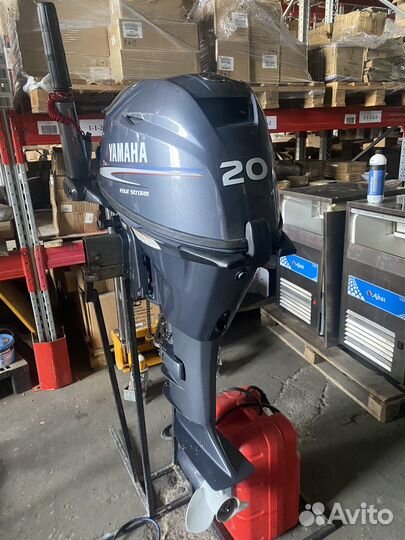 Лодочный мотор Yamaha 20