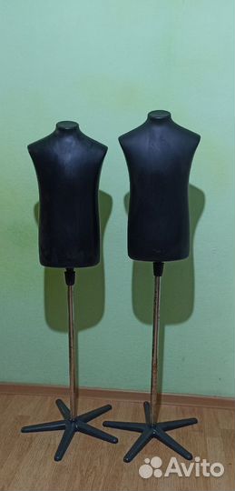 На ножке манекены от 500 до 1000