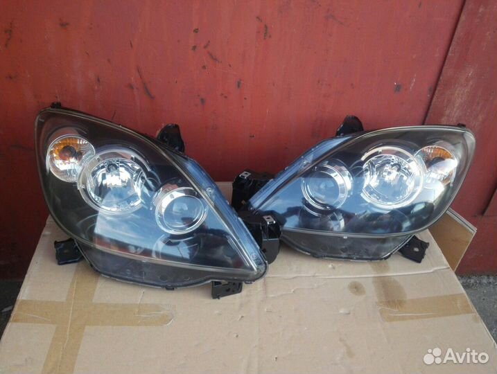Фара мазда демио 2005-2007 правая левая рестайлинг
