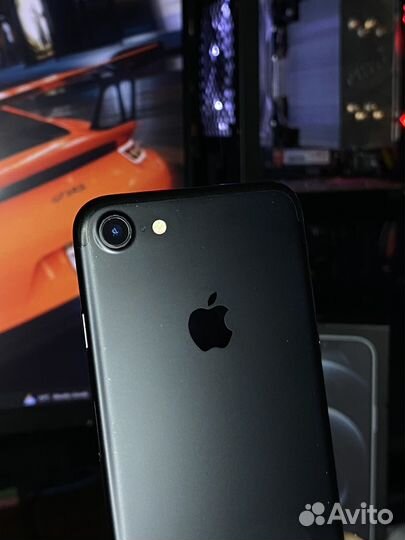 iPhone 7, 128 ГБ