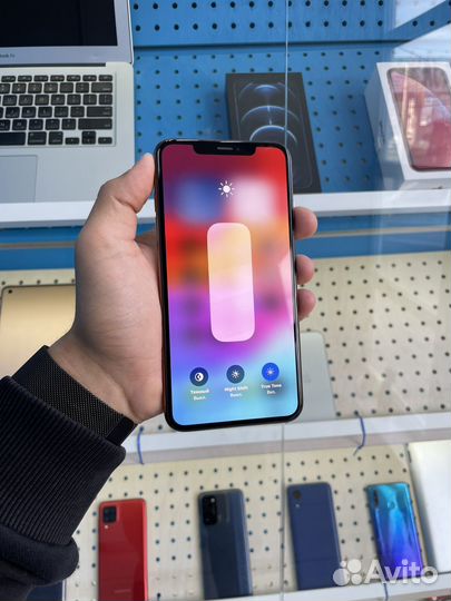 iPhone Xs Max, 64 ГБ