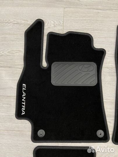 Оригинальные текстильные ковры Hyundai Elantra 7