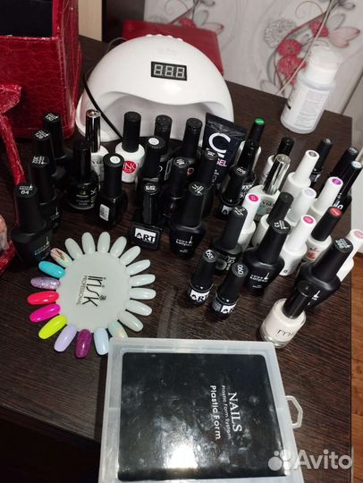 Для наращивания ногтей