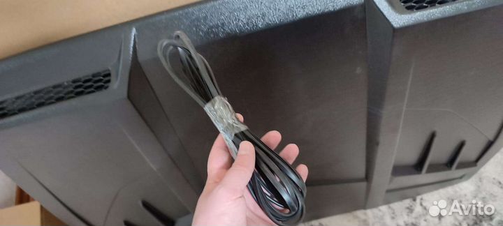 Накладка на капот для Нивы