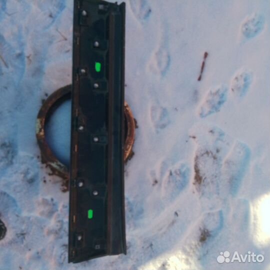 Молдинг задней левой двери Рено Аркана