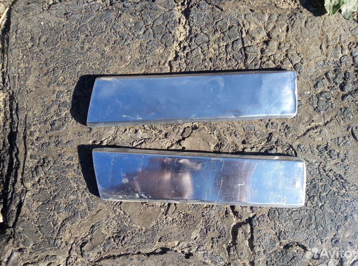 Молдинги на двери газ 21