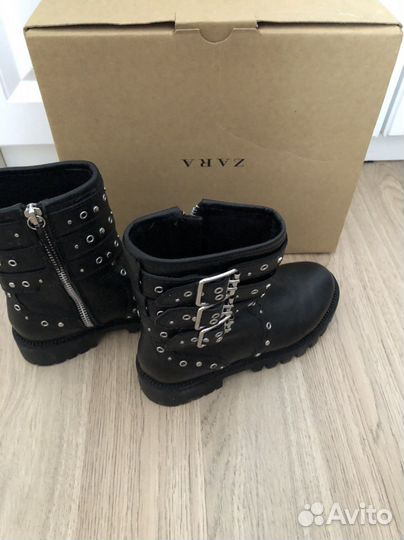 Ботинки zara для девочки