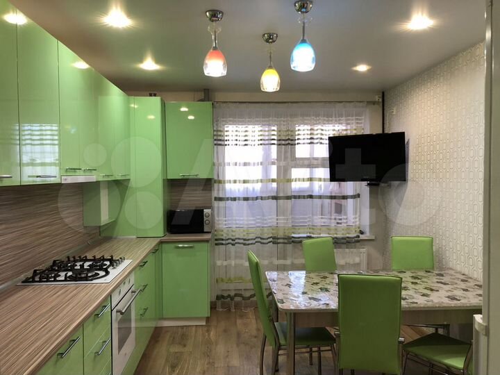 3-к. квартира, 95,4 м², 1/8 эт.