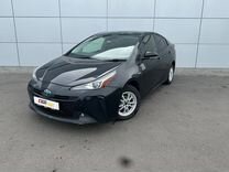 Toyota Prius 1.8 CVT, 2018, 139 914 км, с пробегом, цена 1 459 000 руб.