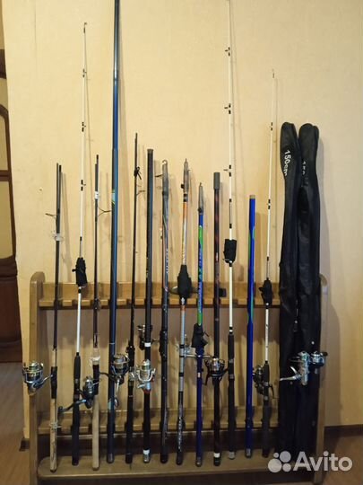Коллекция удочек и спиннингов