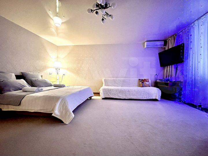 1-к. квартира, 42 м², 2/9 эт.