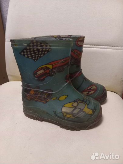 Резиновые сапоги