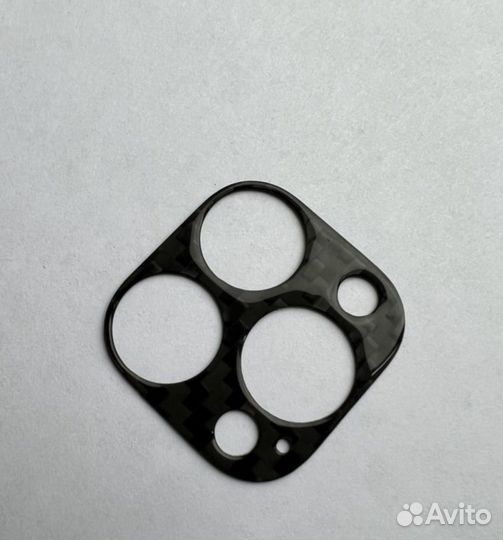 Защита на камеру iPhone 14/15 pro/max карбон