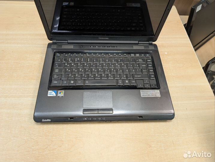 Ноутбук Toshiba Satellite L300 15.4