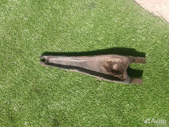 Вилка сцепления Renault Symbol 2006