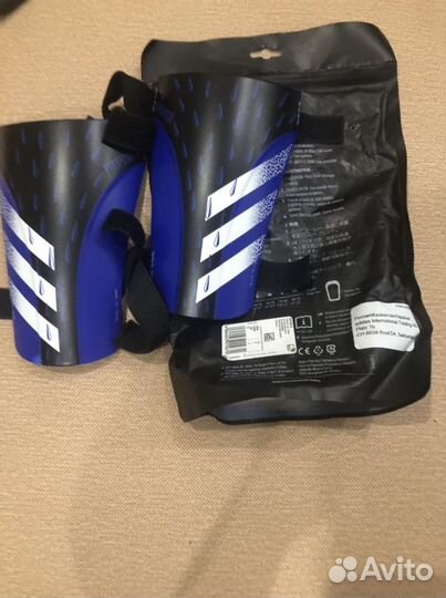 Футбольные щитки