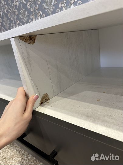 Тумба под телевизор