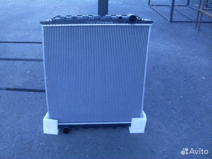 Радиатор охлаждения двигателя Man L2000 1993-1997