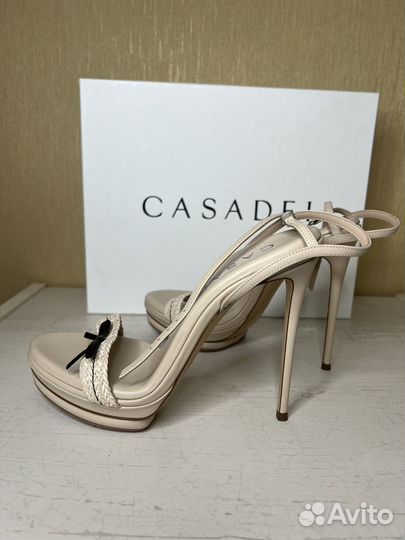 Босоножки casadei