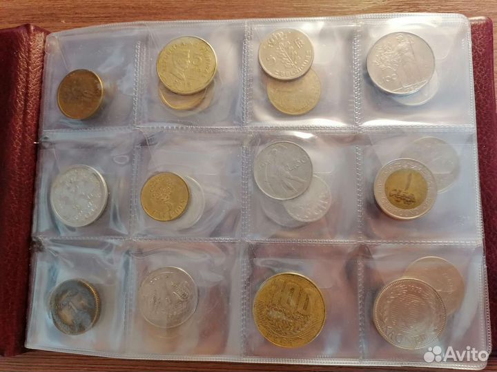 Альбом с монетами