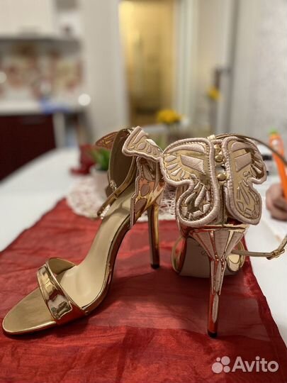 Босоножки женские 37 размер