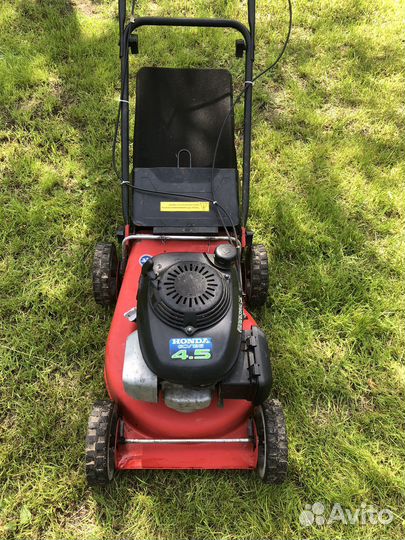 Газонокосилка бензиновая бу