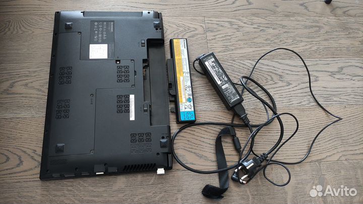 Lenovo b560 ssd120GB+hdd300GB, 8gb RAM, Nvidia