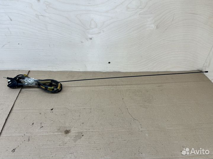 Антенна Toyota Corolla 8 E110 1999