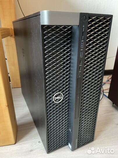 Dell Precision 5820 Tower