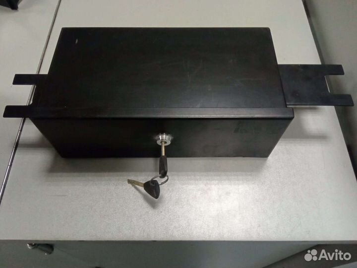 Автомобильный сейф garant