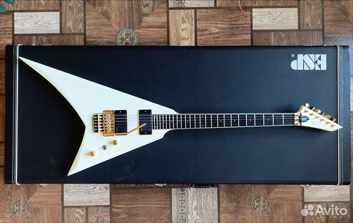 Электрогитара ESP Edwards E-RV-148 Randy Rhoads (R