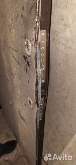 Дверь входная металлическая