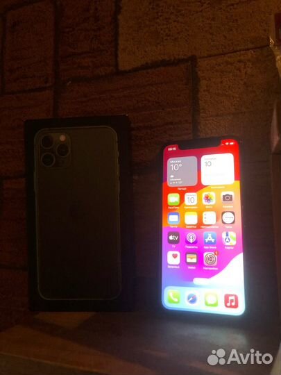 iPhone 11 Pro, 64 ГБ