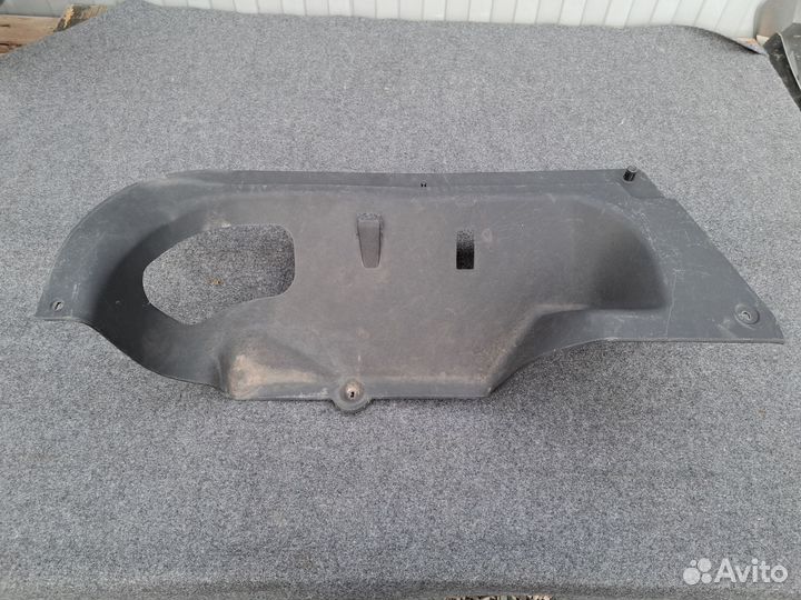 Обшивка багажника задняя левая LADA Granta liftbac