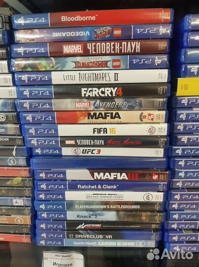 Игровые приставки в ассортименте