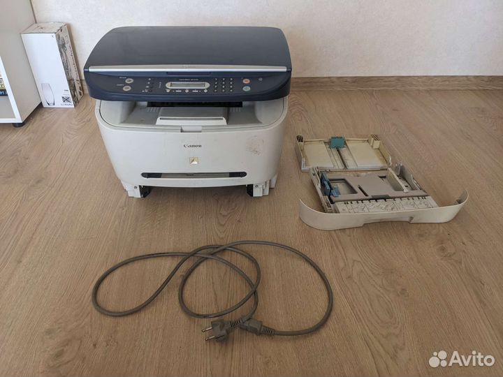 Принтер сканер копир лазерный Canon