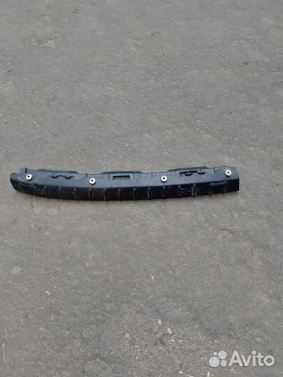 Кронштейн переднего бампера правый Hyundai Creta