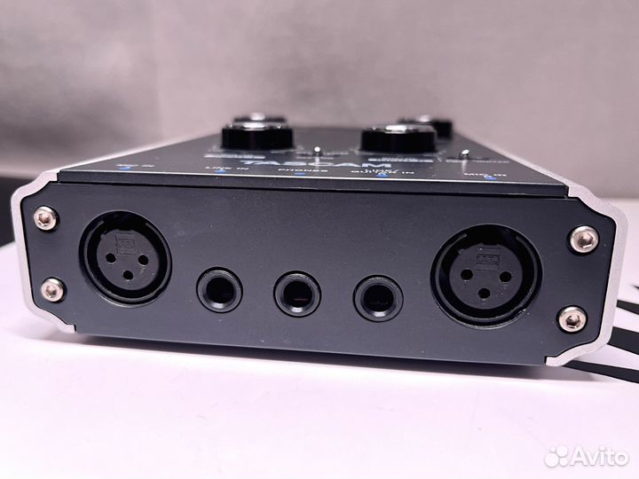 Звуковая карта Tascam US-122mkii