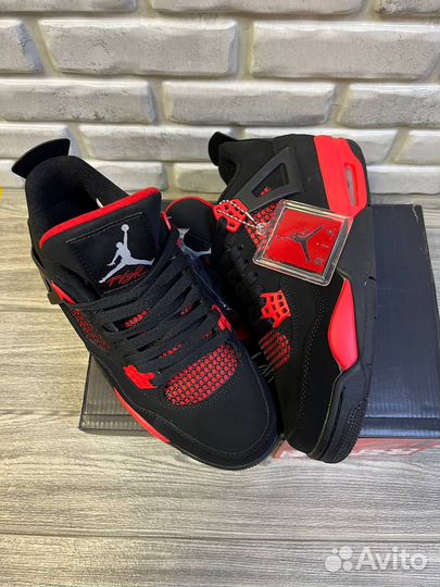 Nike air jordan 4 retro red thunder