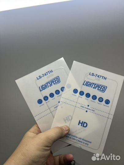 Защитная пленка на телефон