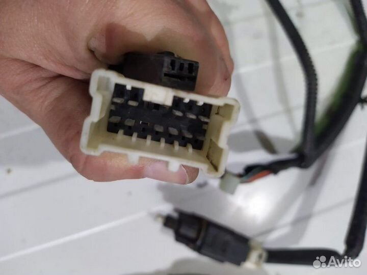 Педаль газа Nissan Tiida хэтчбек 1 2008